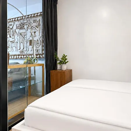 Lo34 - 1br Modern In Lejlighed